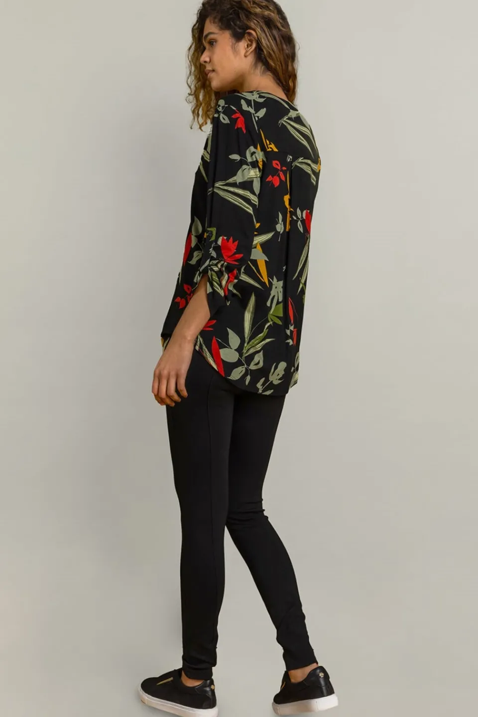 Tops>Roman Black Floral Print Notch Neck Top