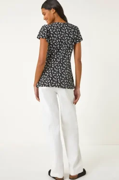 T-Shirts><noscript><img width=