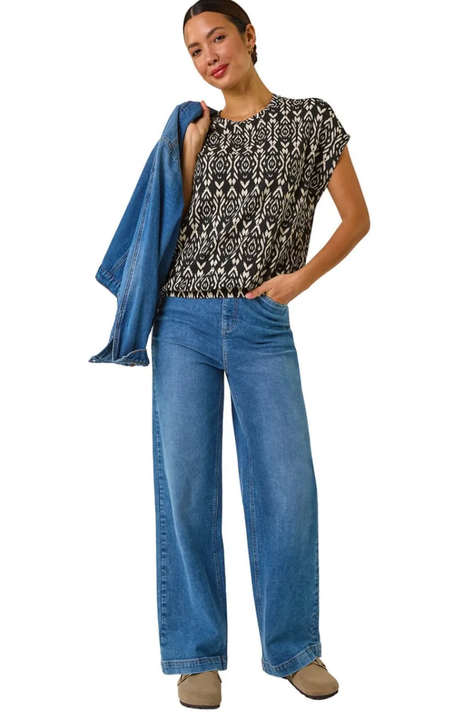 Tops>Roman Black Geometric Ikat Print Bubble Hem Top