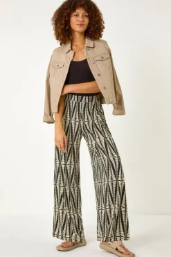 Trousers><noscript><img width=