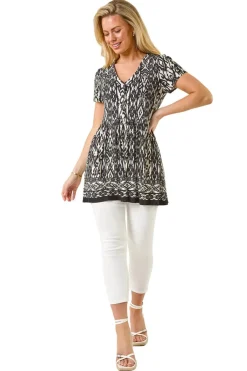 Tops>Roman Black Petite Aztec Print V-Neck Tunic Top