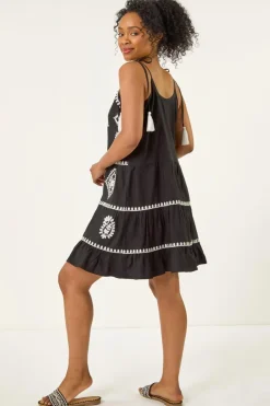 Dresses><noscript><img width=