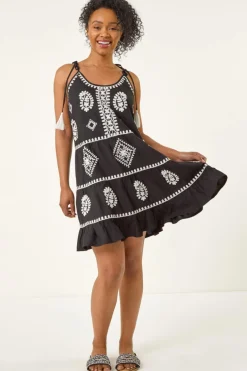 Dresses><noscript><img width=