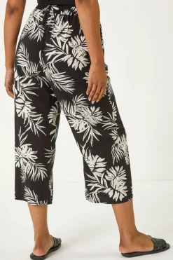 Trousers><noscript><img width=