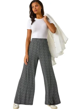 Trousers><noscript><img width=