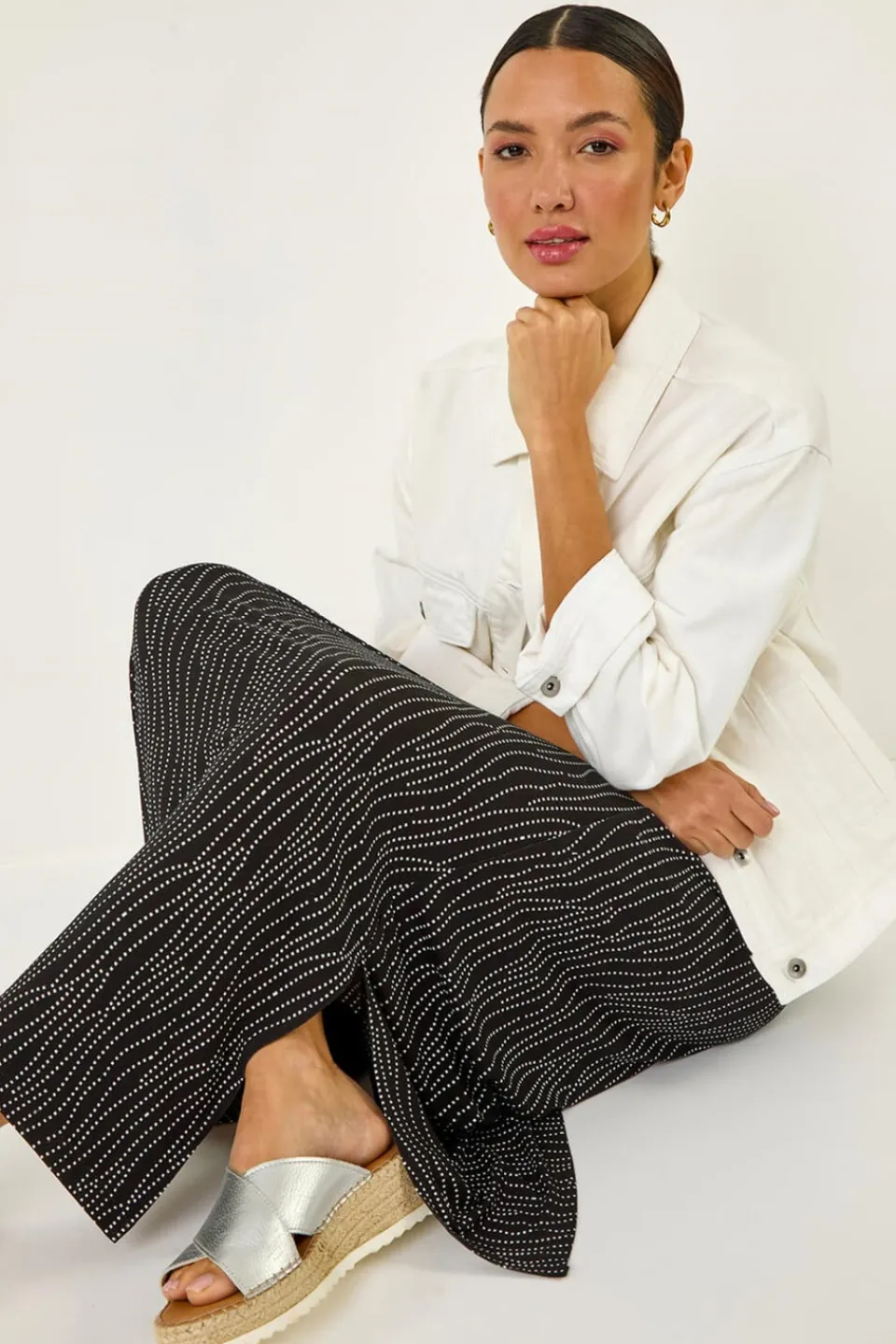 Skirts>Roman Black Swirl & Spot Print A-line Skirt