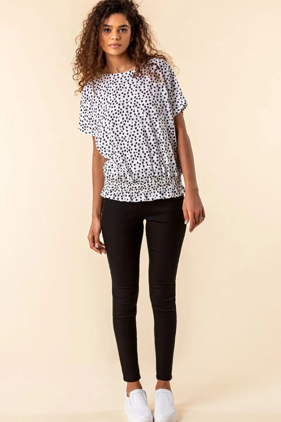 Jeans & Jeggings>Roman Black Ultimate Denim Cropped Jegging (29 Inch)