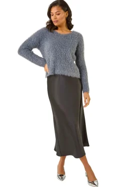 Skirts><noscript><img width=