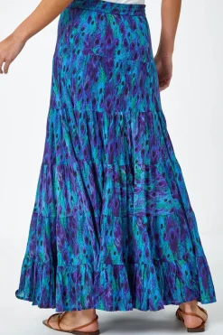 Skirts><noscript><img width=