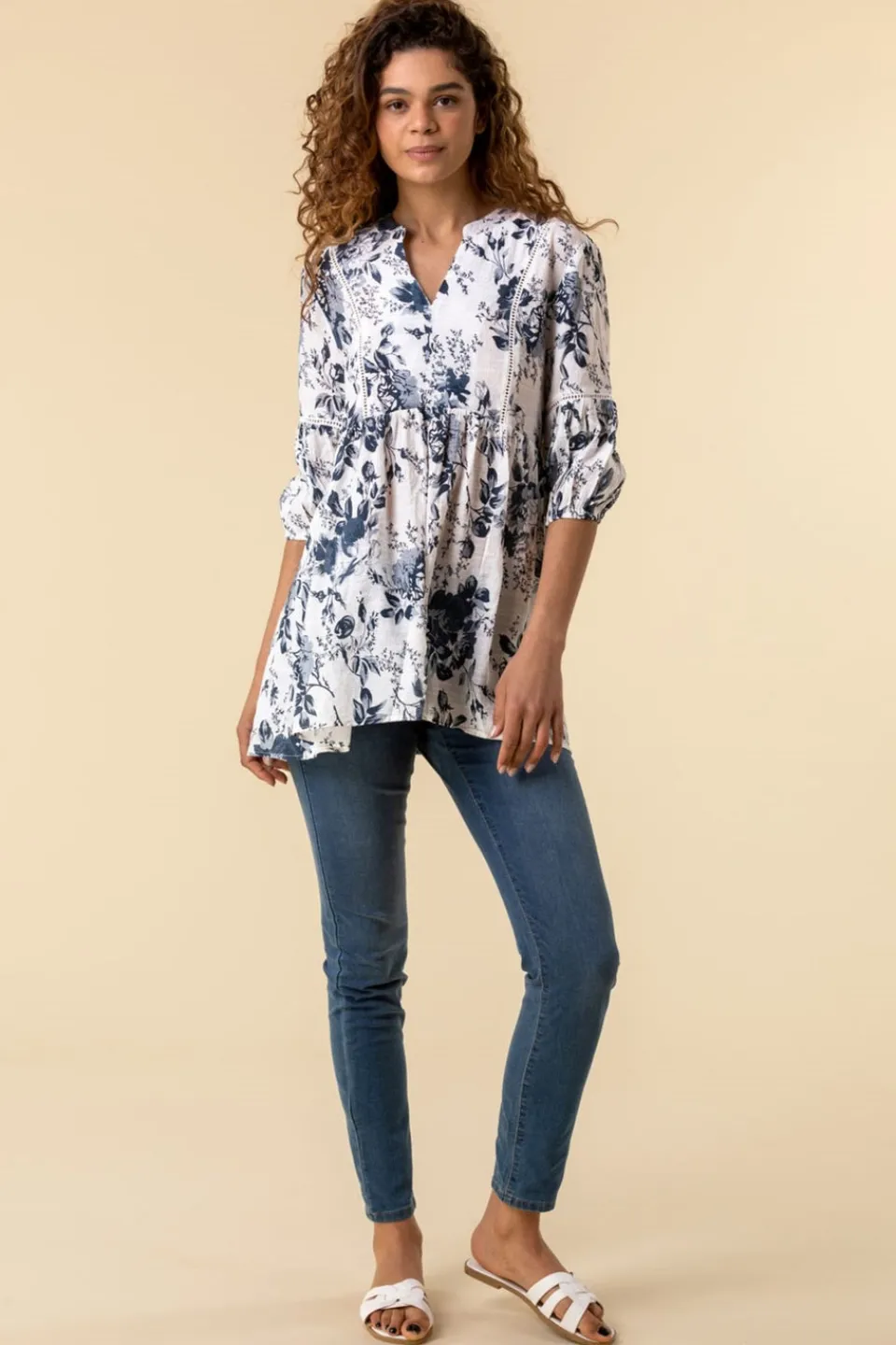 T-Shirts>Roman Blue Floral Print Notch Neck Top