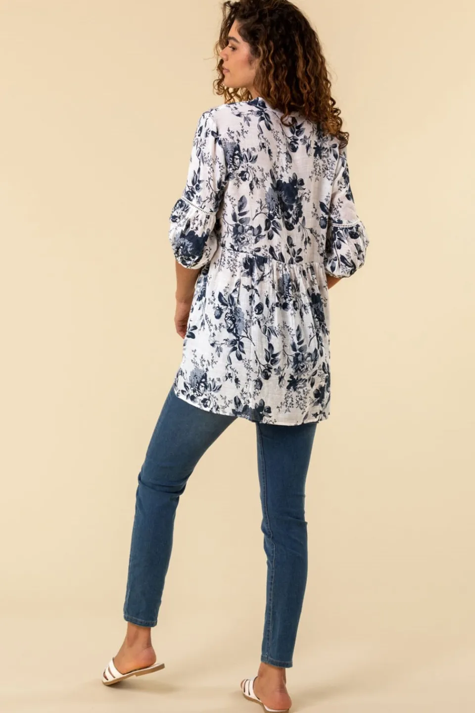 T-Shirts>Roman Blue Floral Print Notch Neck Top