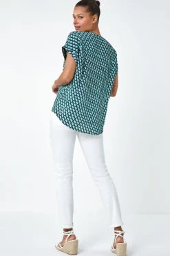 Blouses & Shirts><noscript><img width=