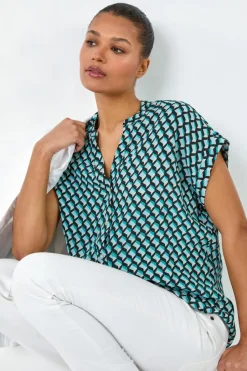 Blouses & Shirts><noscript><img width=