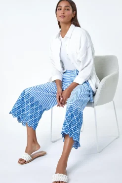 Trousers><noscript><img width=