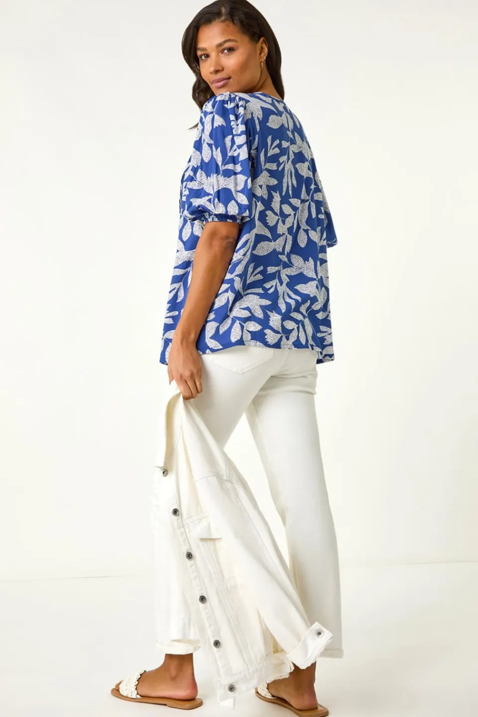 Tops>Roman Blue Leaf Print Tie Neck Pleated Top