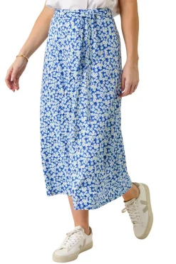 Skirts><noscript><img width=