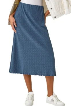 Skirts><noscript><img width=
