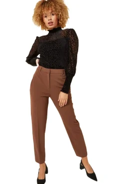Trousers><noscript><img width=