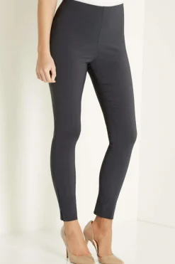 Trousers><noscript><img width=