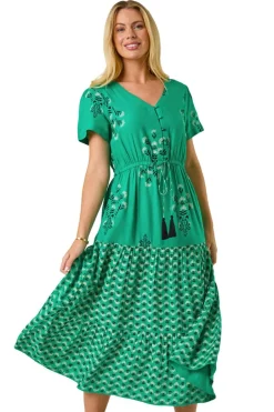 Dresses>Roman Green Petite Floral Print Midi Dress