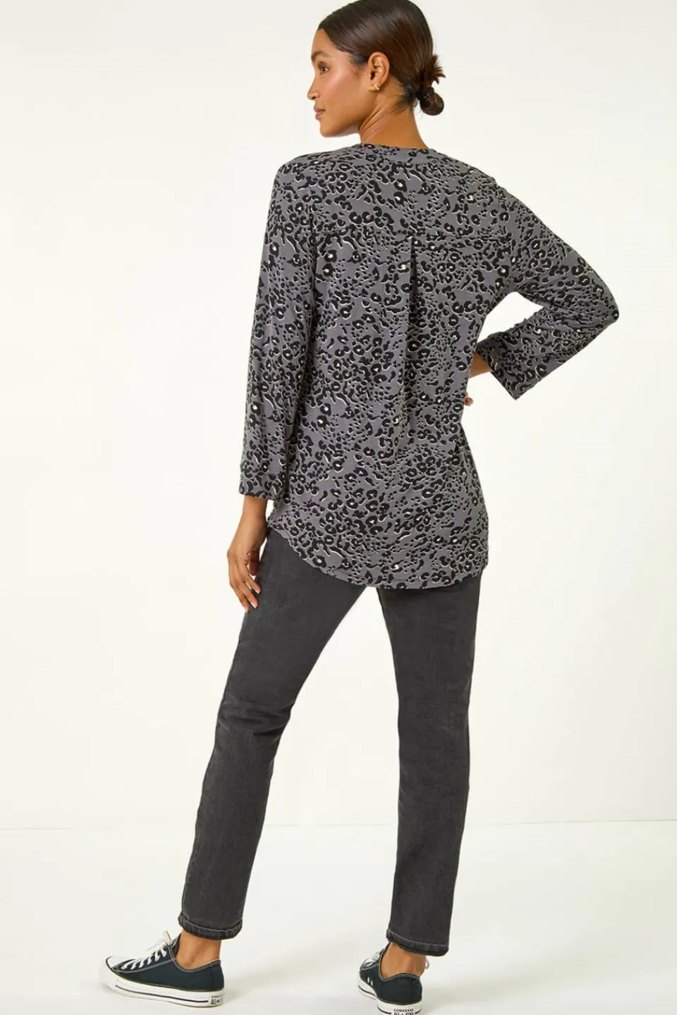 Tops>Roman Grey Animal Print Stretch Blouse