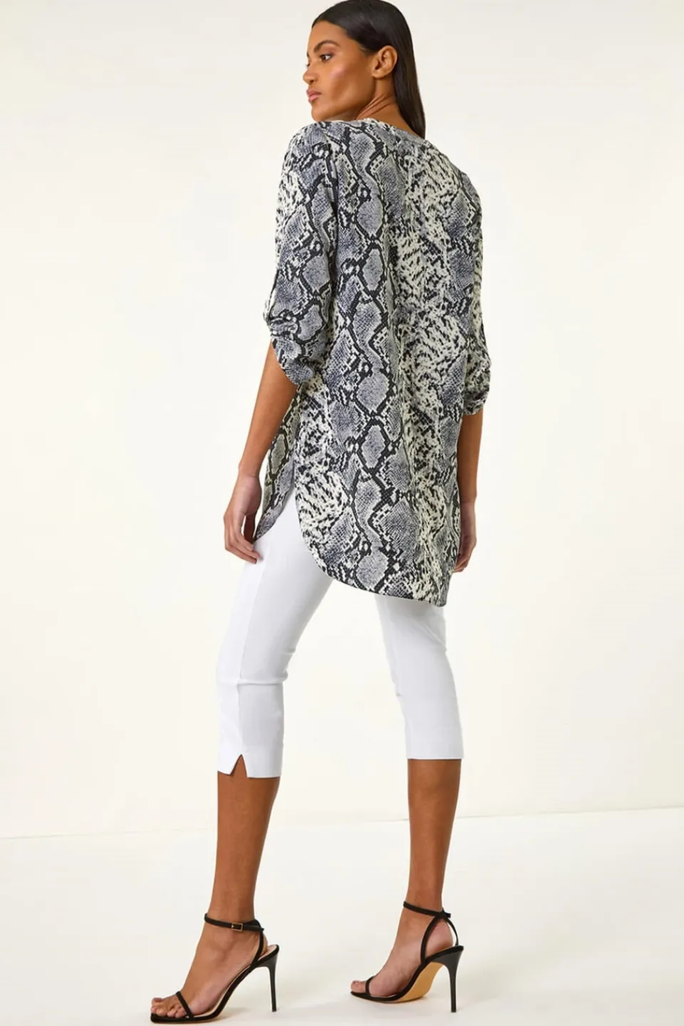Tops>Roman Grey Snake Print V Neck Top