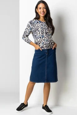Skirts><noscript><img width=