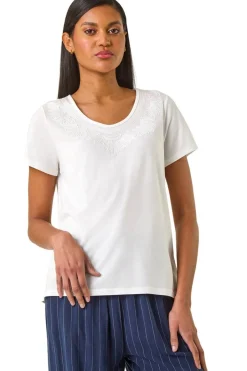 T-Shirts>Roman Ivory Cotton Embroidery V-Neck T-Shirt