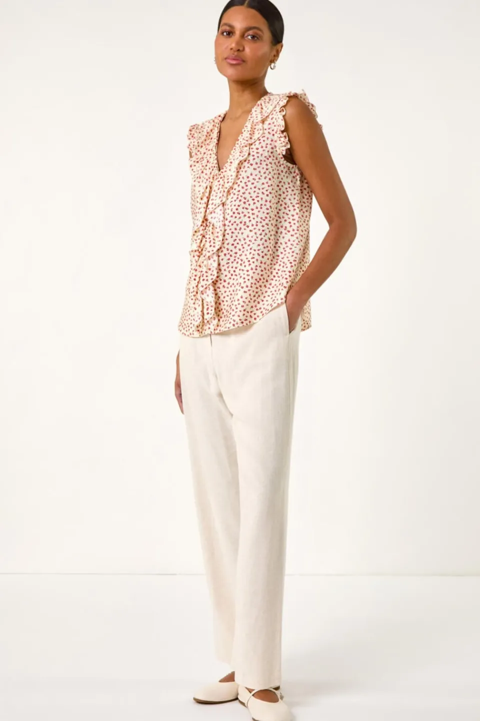 Tops>Roman Ivory Floral Print Ruffle Front Vest Top