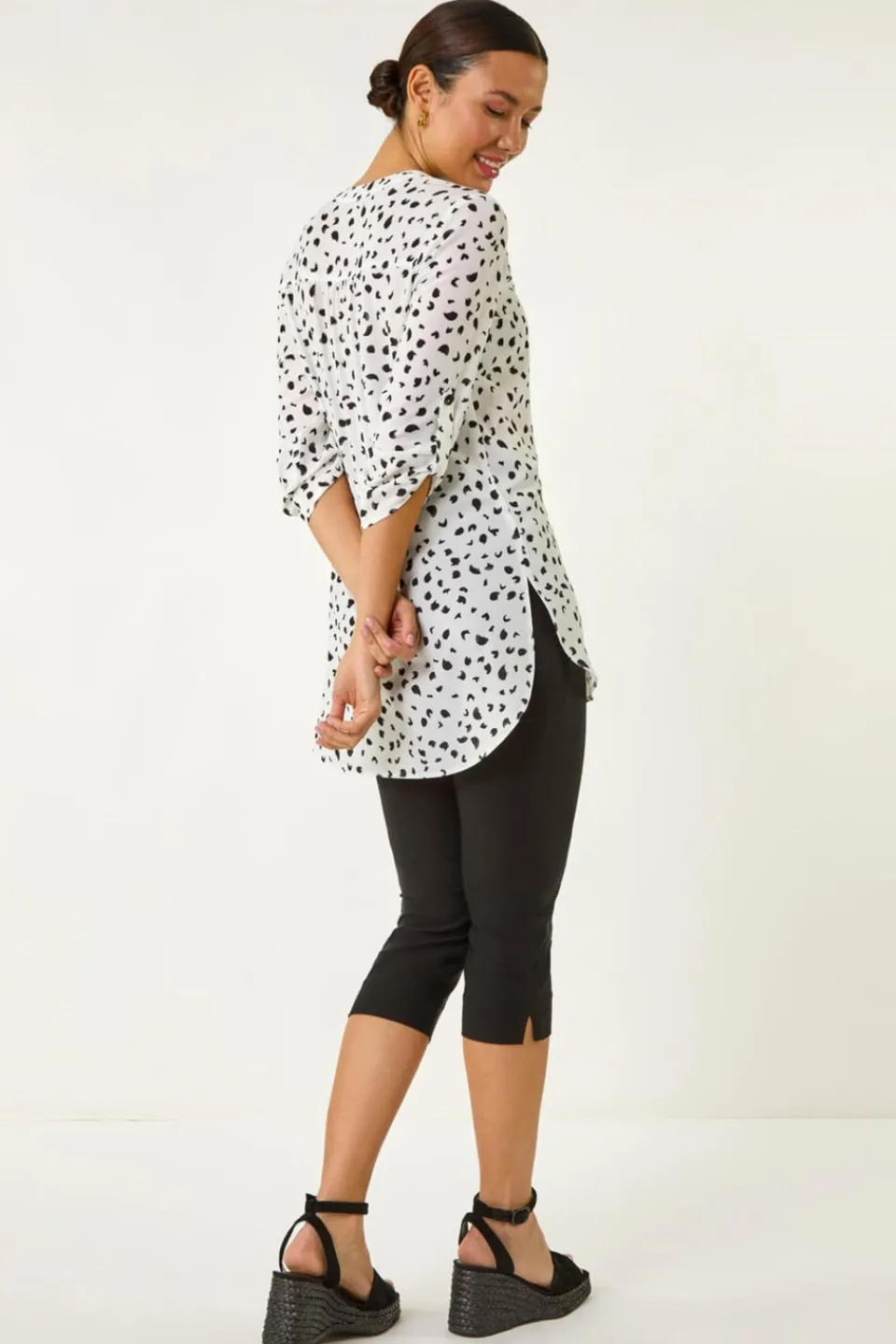 Tops>Roman Ivory Spot Print V-Neck Button Blouse