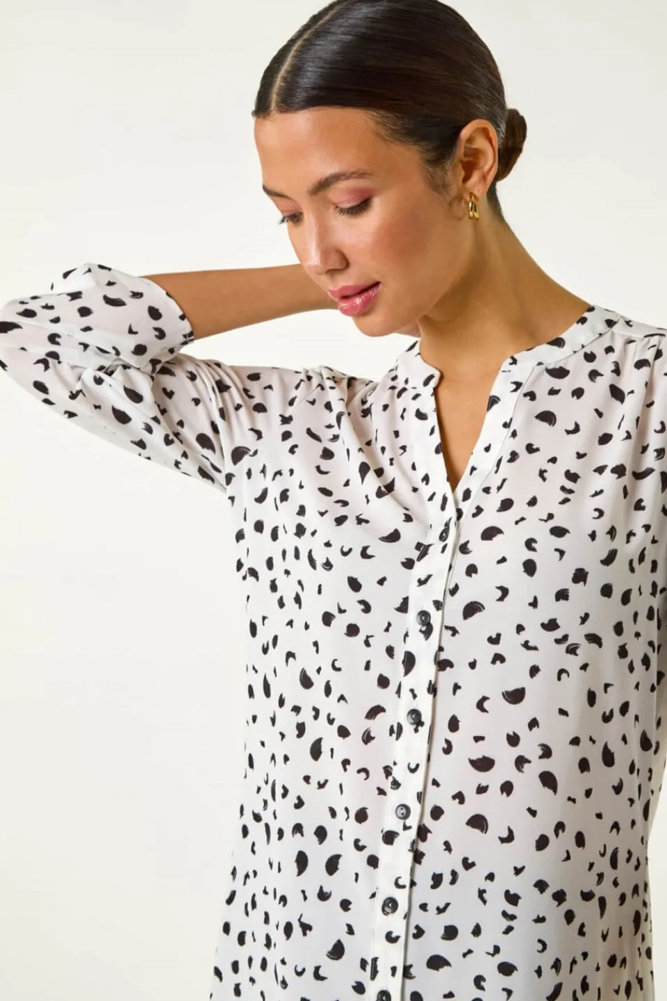 Tops>Roman Ivory Spot Print V-Neck Button Blouse
