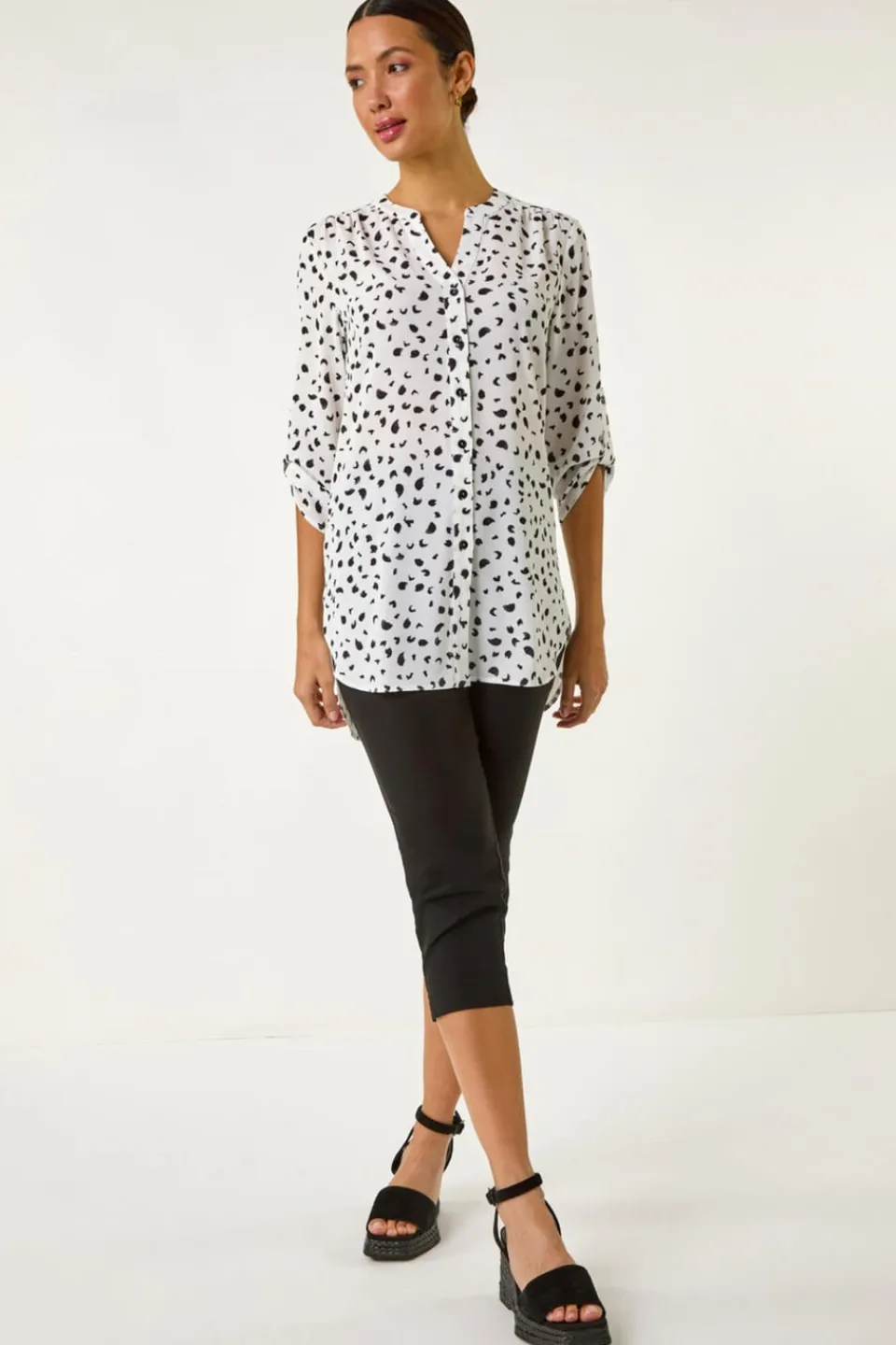 Tops>Roman Ivory Spot Print V-Neck Button Blouse