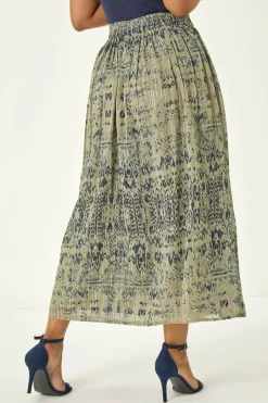 Skirts><noscript><img width=
