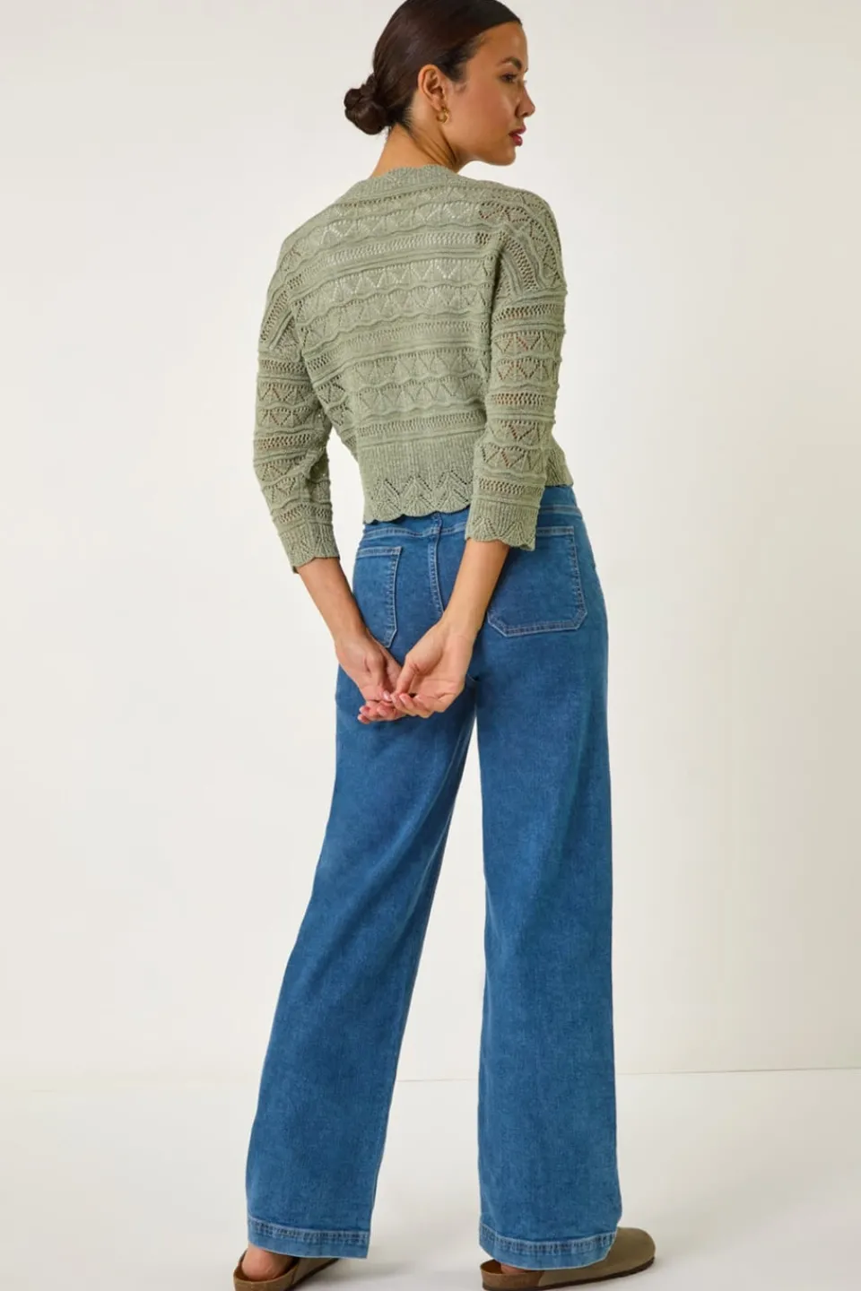 Tops>Roman Khaki Textured Scallop Shrug
