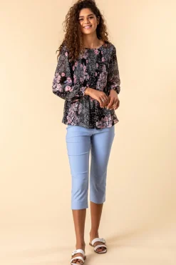 Trousers><noscript><img width=