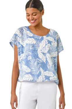T-Shirts>Roman Light Blue Leaf Print Lace Bubble Hem Top