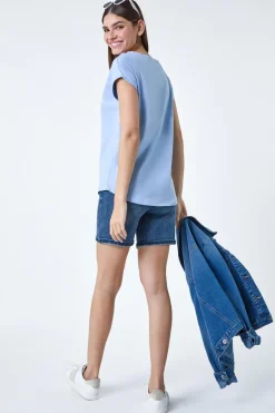 T-Shirts><noscript><img width=