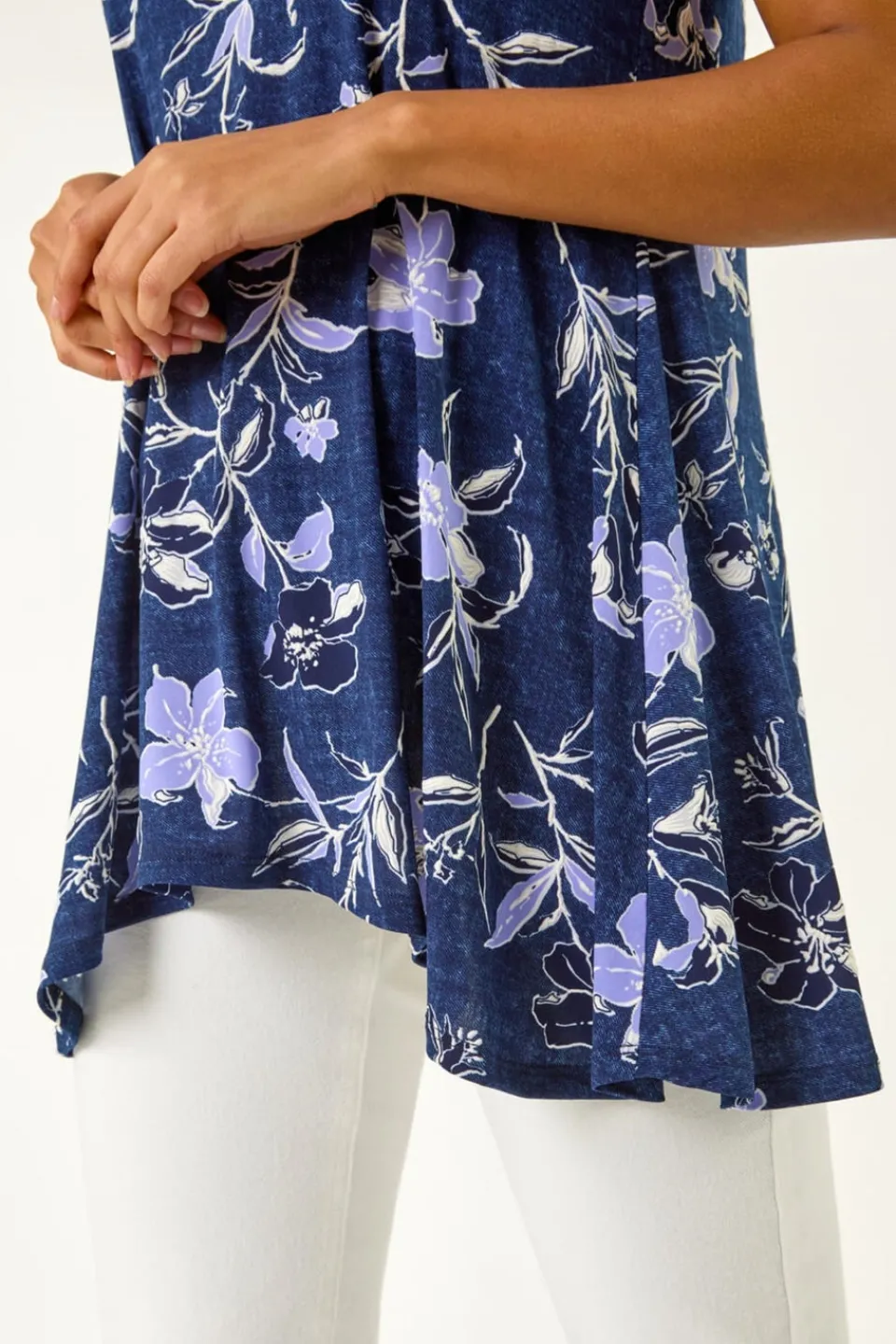 Tops>Roman Lilac Textured Floral Print Tunic Top
