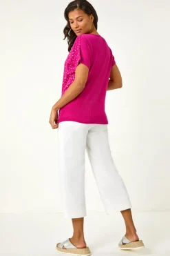 T-Shirts><noscript><img width=