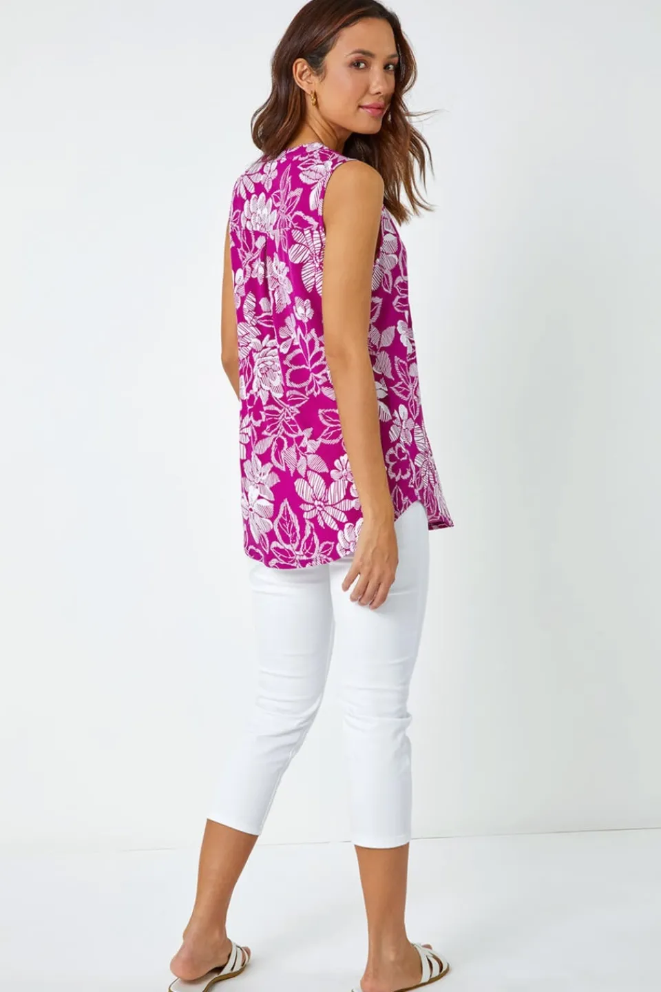 T-Shirts>Roman Magenta Textured Floral Print Sleeveless Top