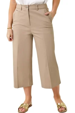 Trousers><noscript><img width=