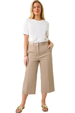 Trousers><noscript><img width=