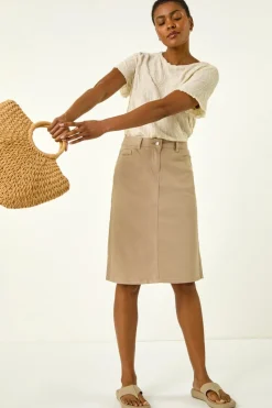 Skirts><noscript><img width=