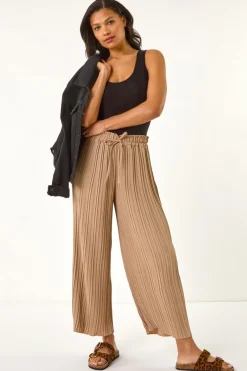 Trousers><noscript><img width=