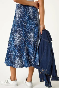 Skirts><noscript><img width=