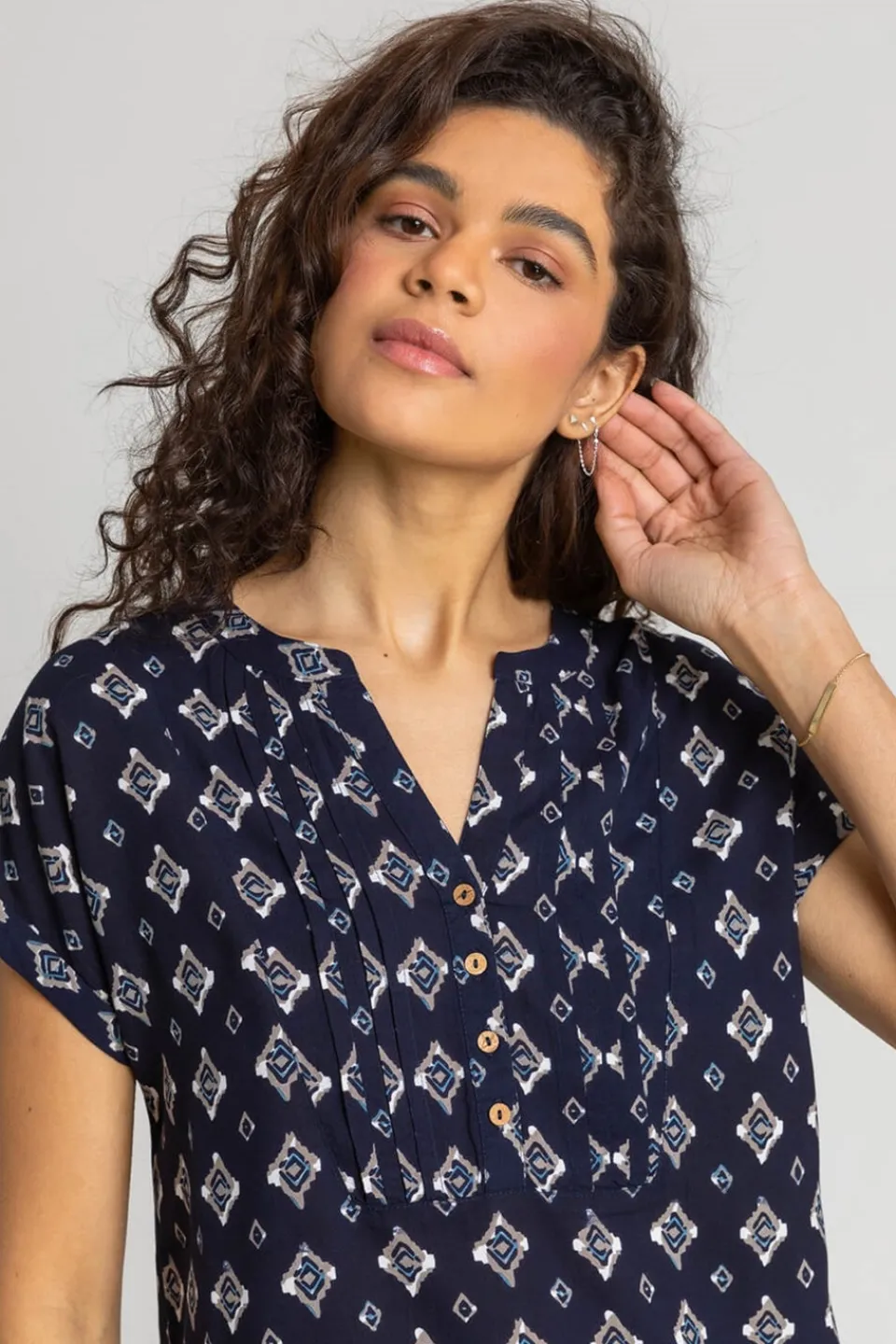 T-Shirts>Roman Navy Aztec Print Button V-Neck Detail Top