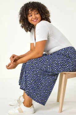 Trousers><noscript><img width=
