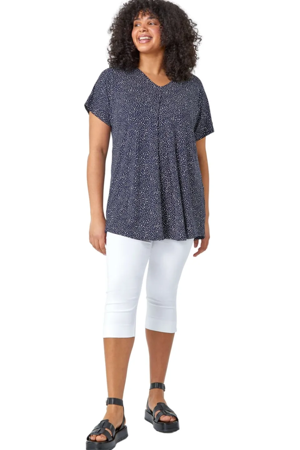 T-Shirts>Roman Navy Curve Ditsy Spot Print V-Neck Stretch Top