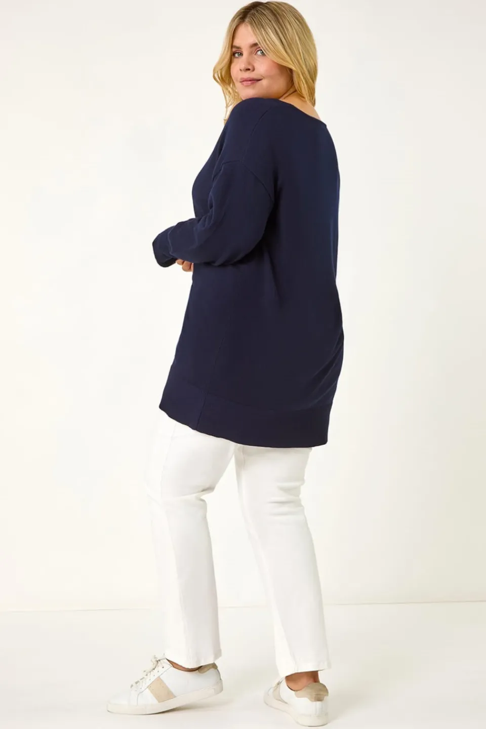 Tops>Roman Navy Curve V-Neck Relaxed Jumper