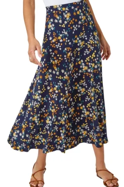 Skirts><noscript><img width=